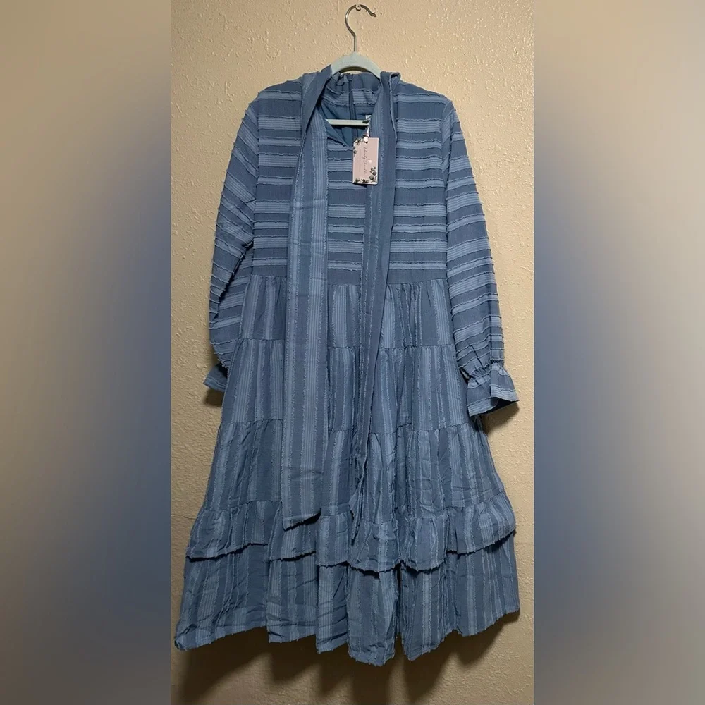 -SOLD- Dainty Jewels- Manchester Mornings Dress for Girls💙 - Picture 6 of 7